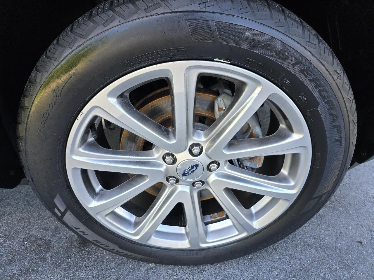 Ford Explorer Limited 4WD 2016