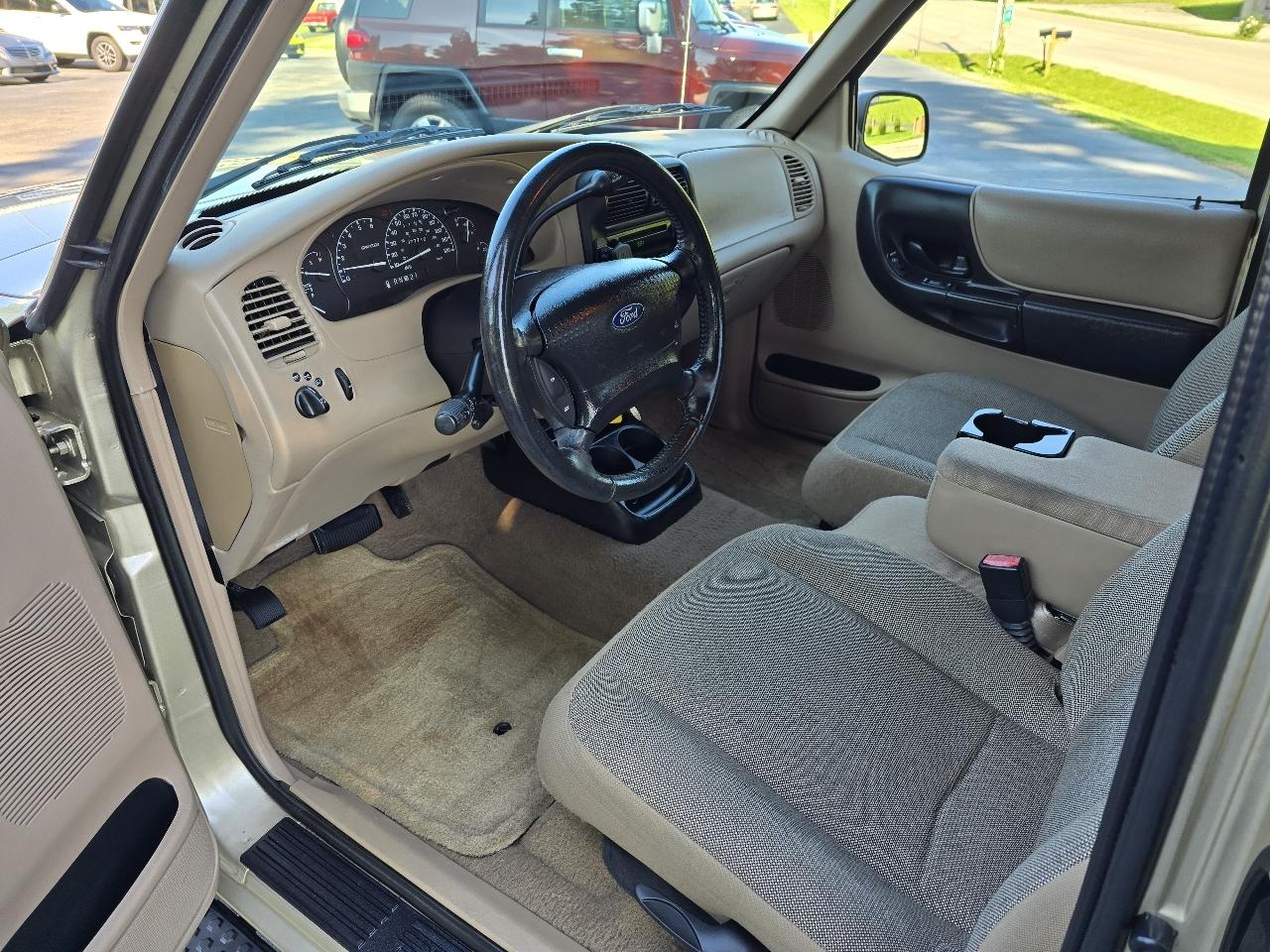 Ford Ranger 4dr Supercab 4.0L XLT Appearance 2002