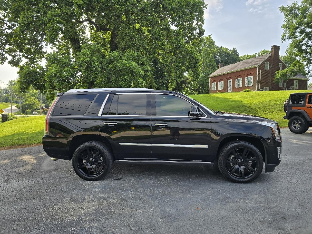 Cadillac Escalade Platinum 4WD 2019