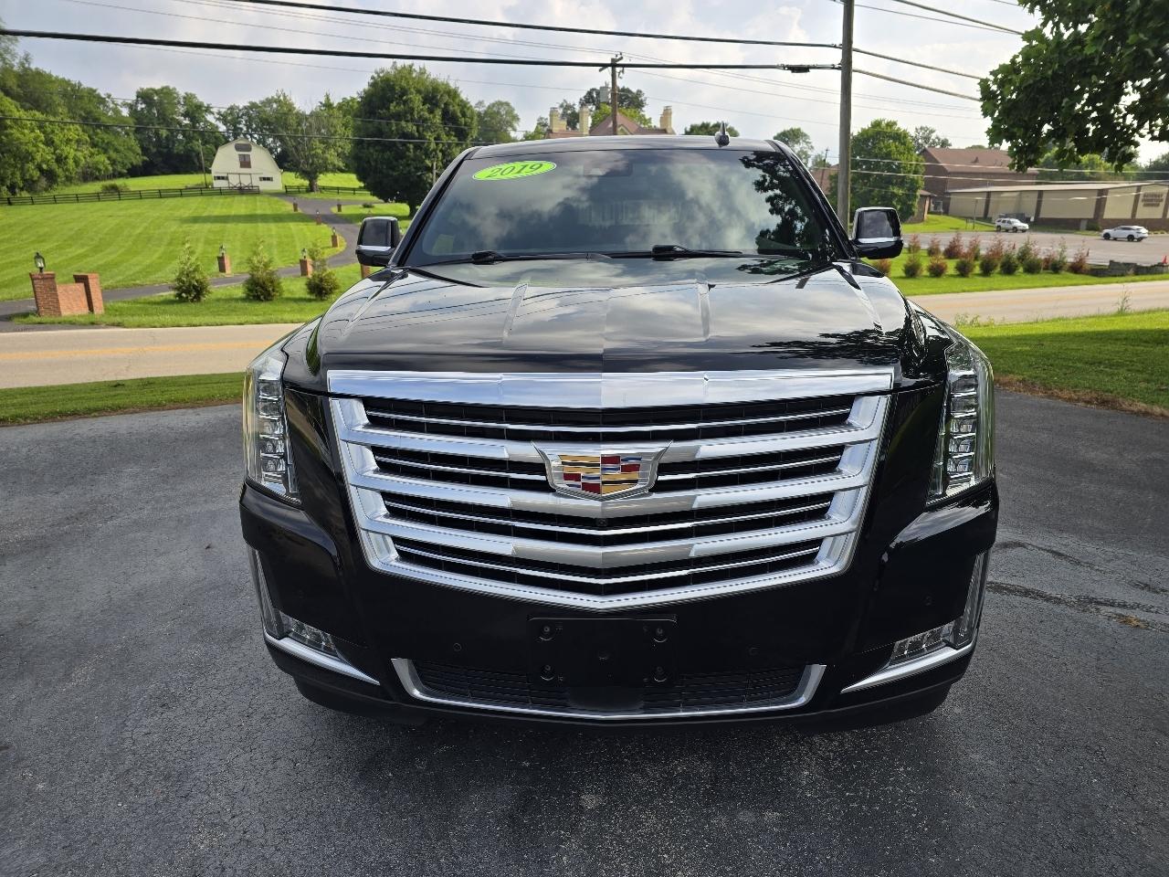 Cadillac Escalade Platinum 4WD 2019