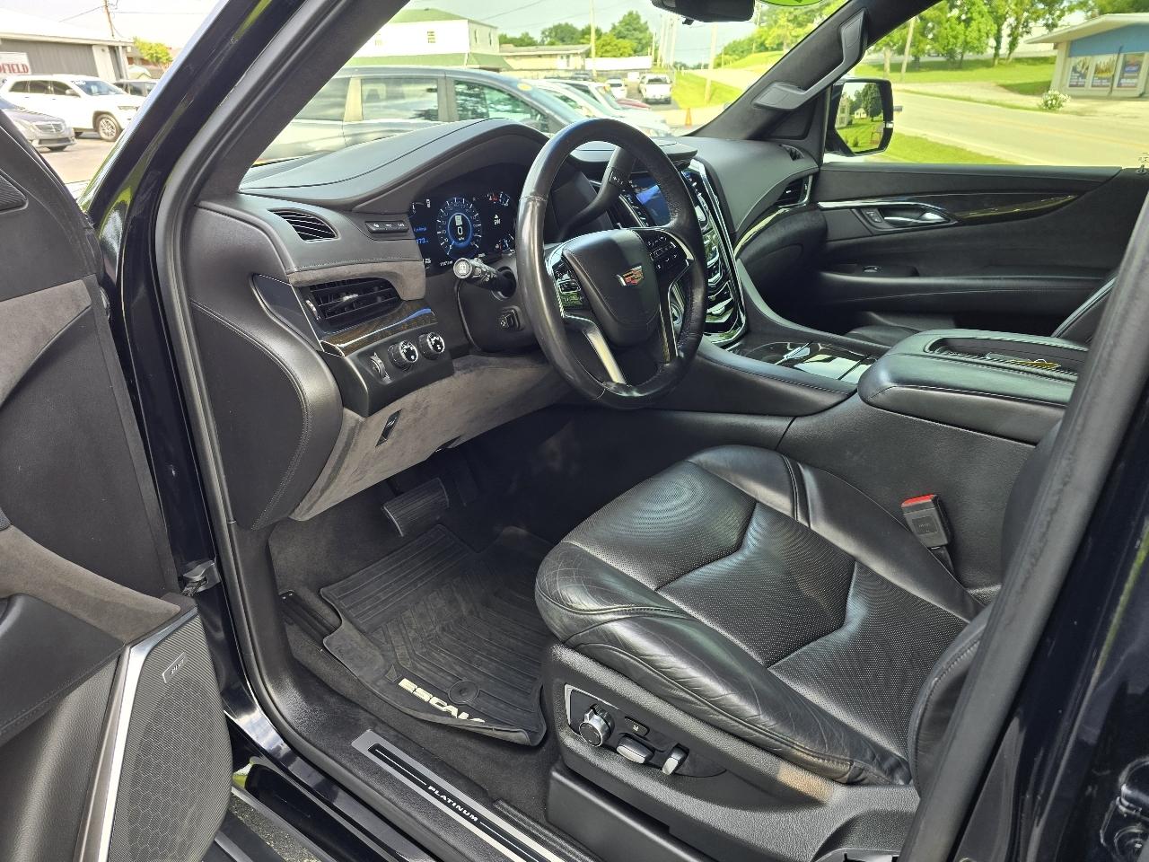 Cadillac Escalade Platinum 4WD 2019