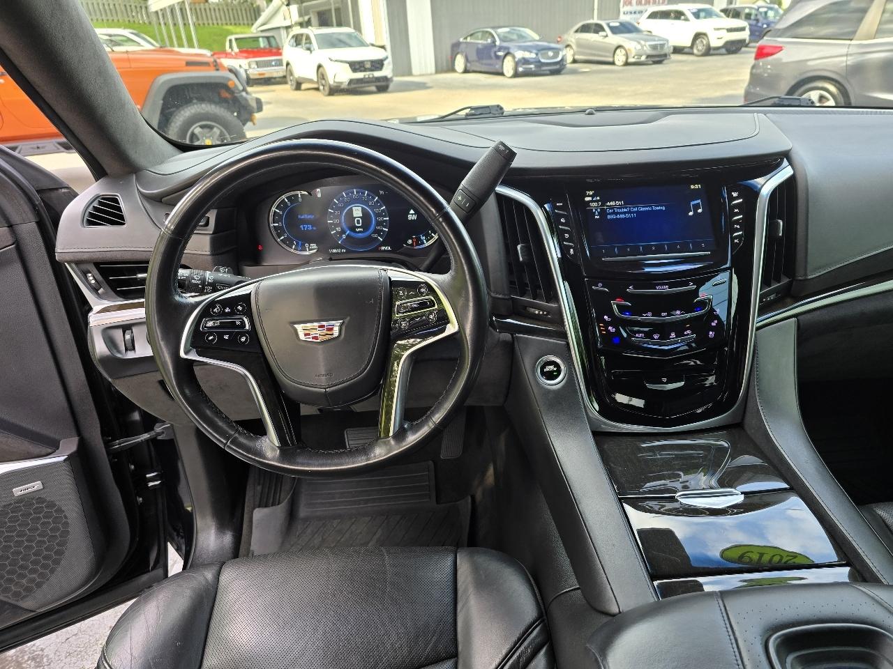 Cadillac Escalade Platinum 4WD 2019