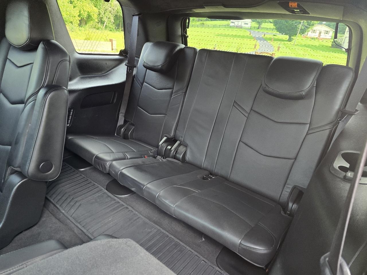 Cadillac Escalade Platinum 4WD 2019