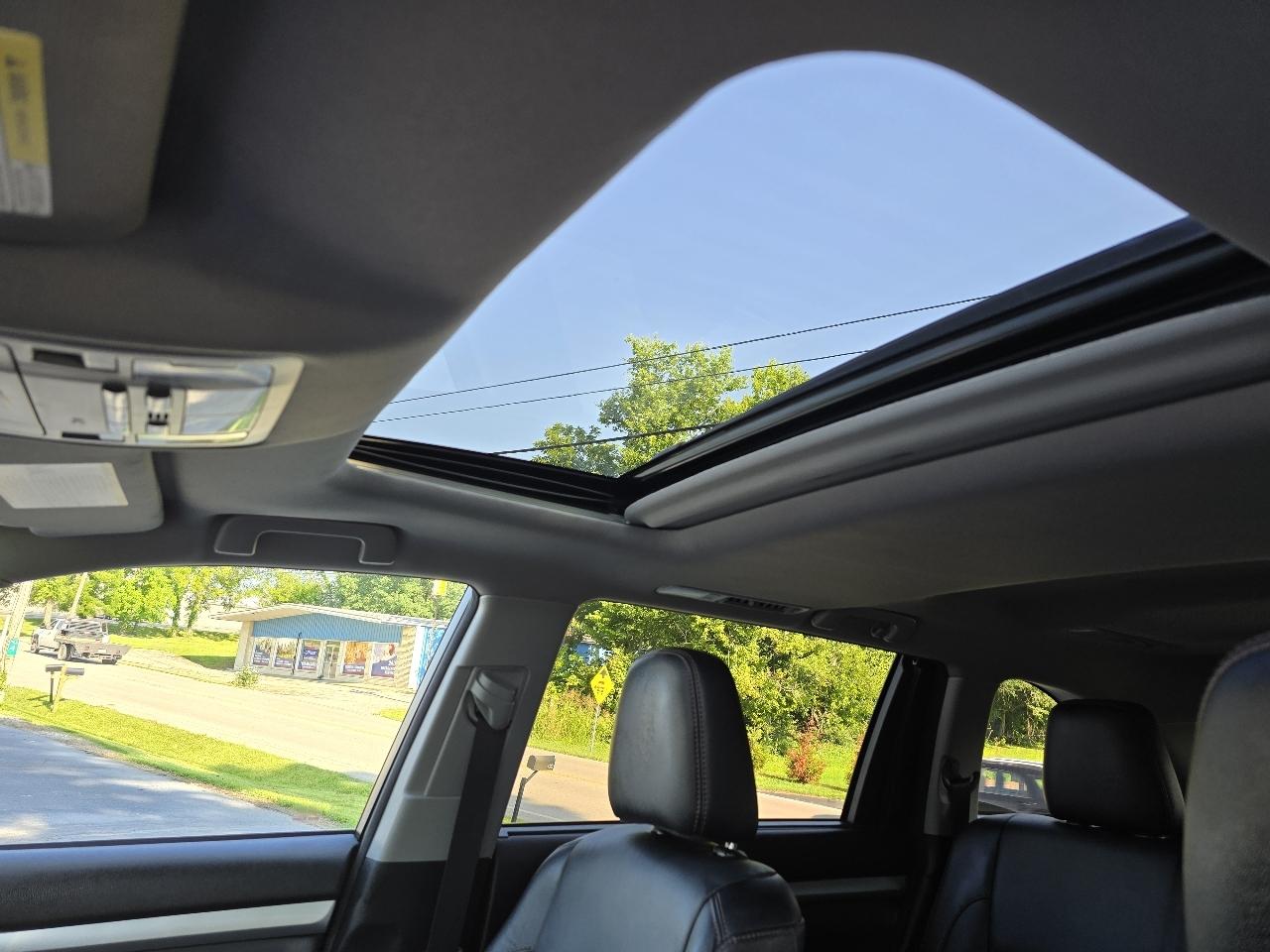 Toyota Highlander XLE AWD V6 2016