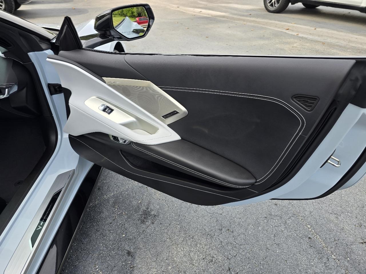 Chevrolet Corvette 2LT Convertible 2022