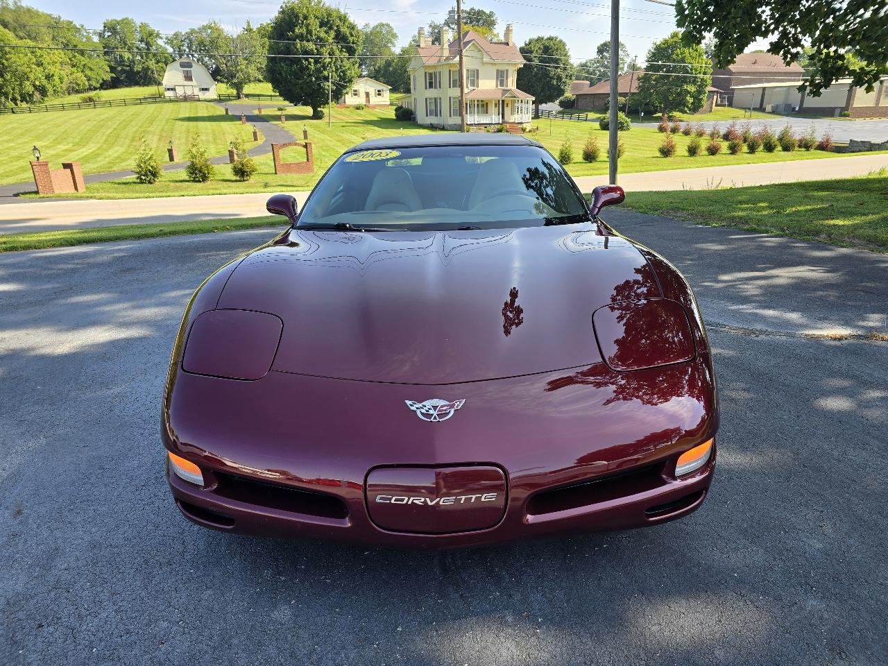 Chevrolet Corvette 2dr Conv w/2LT 2003