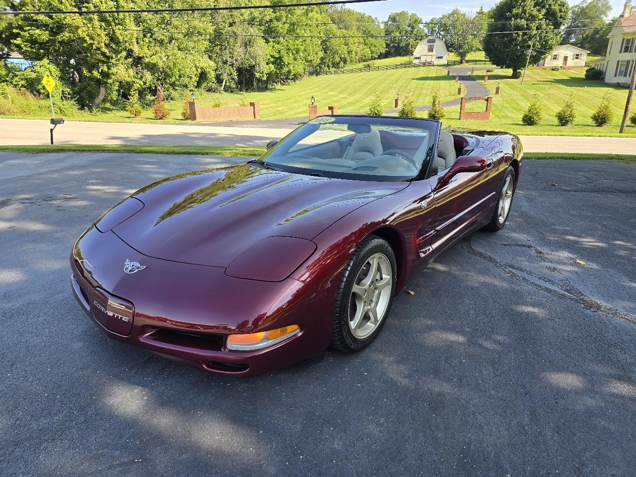 Chevrolet Corvette 2dr Conv w/2LT 2003