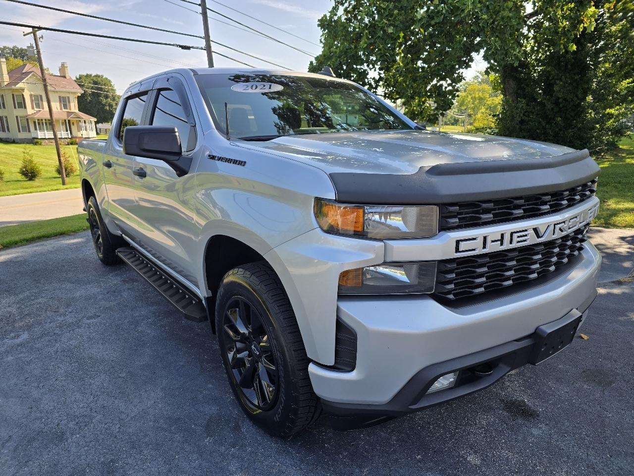 Chevrolet Silverado 1500 4WD Crew Cab 143.5" Custom 2021