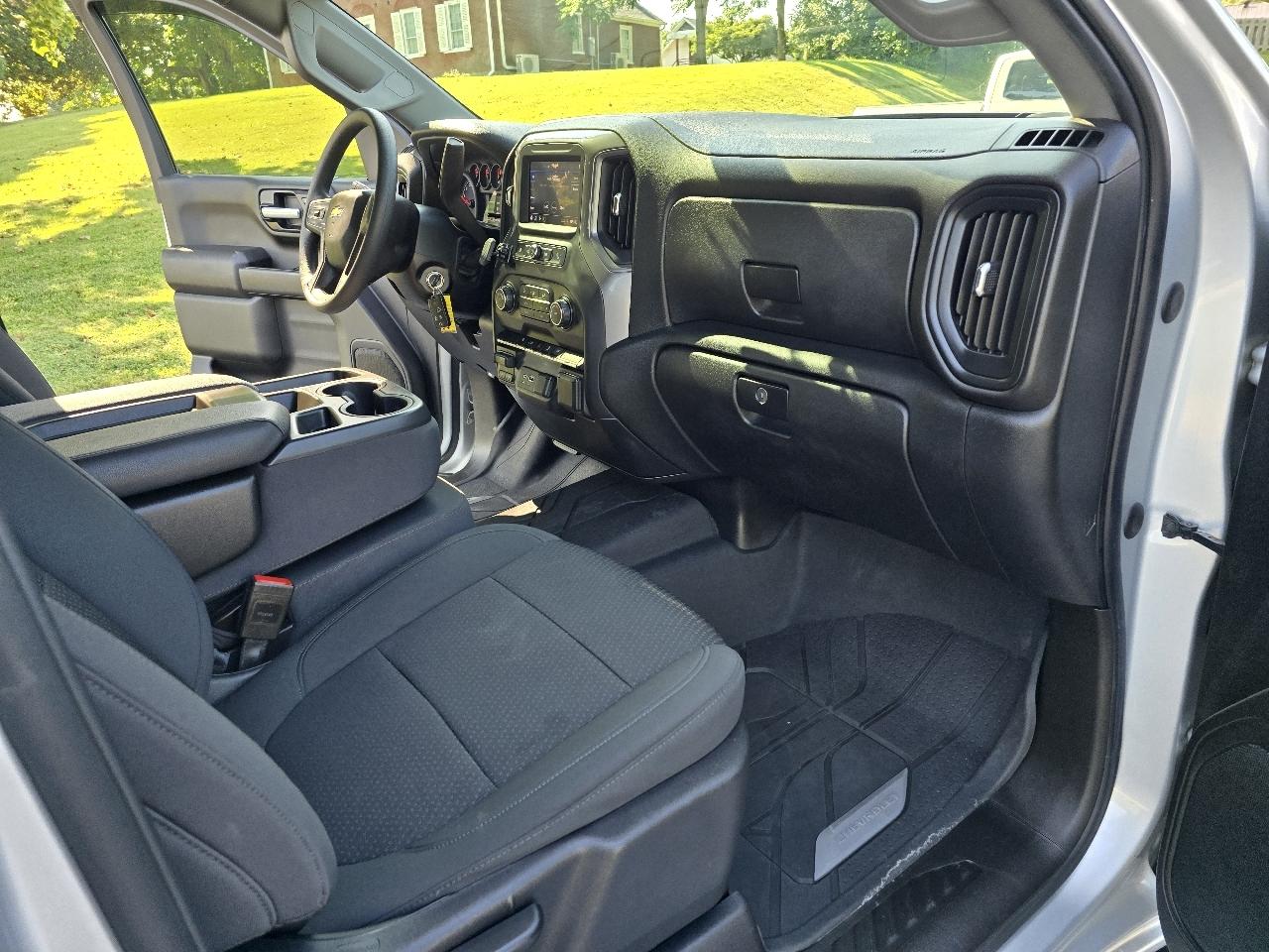 Chevrolet Silverado 1500 4WD Crew Cab 143.5" Custom 2021