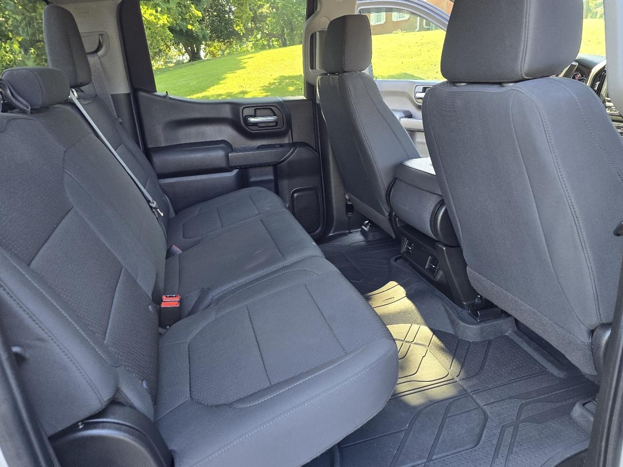 Chevrolet Silverado 1500 4WD Crew Cab 143.5" Custom 2021