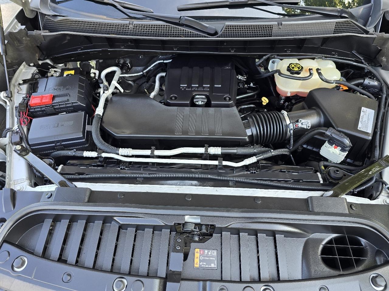 Chevrolet Silverado 1500 4WD Crew Cab 143.5" Custom 2021