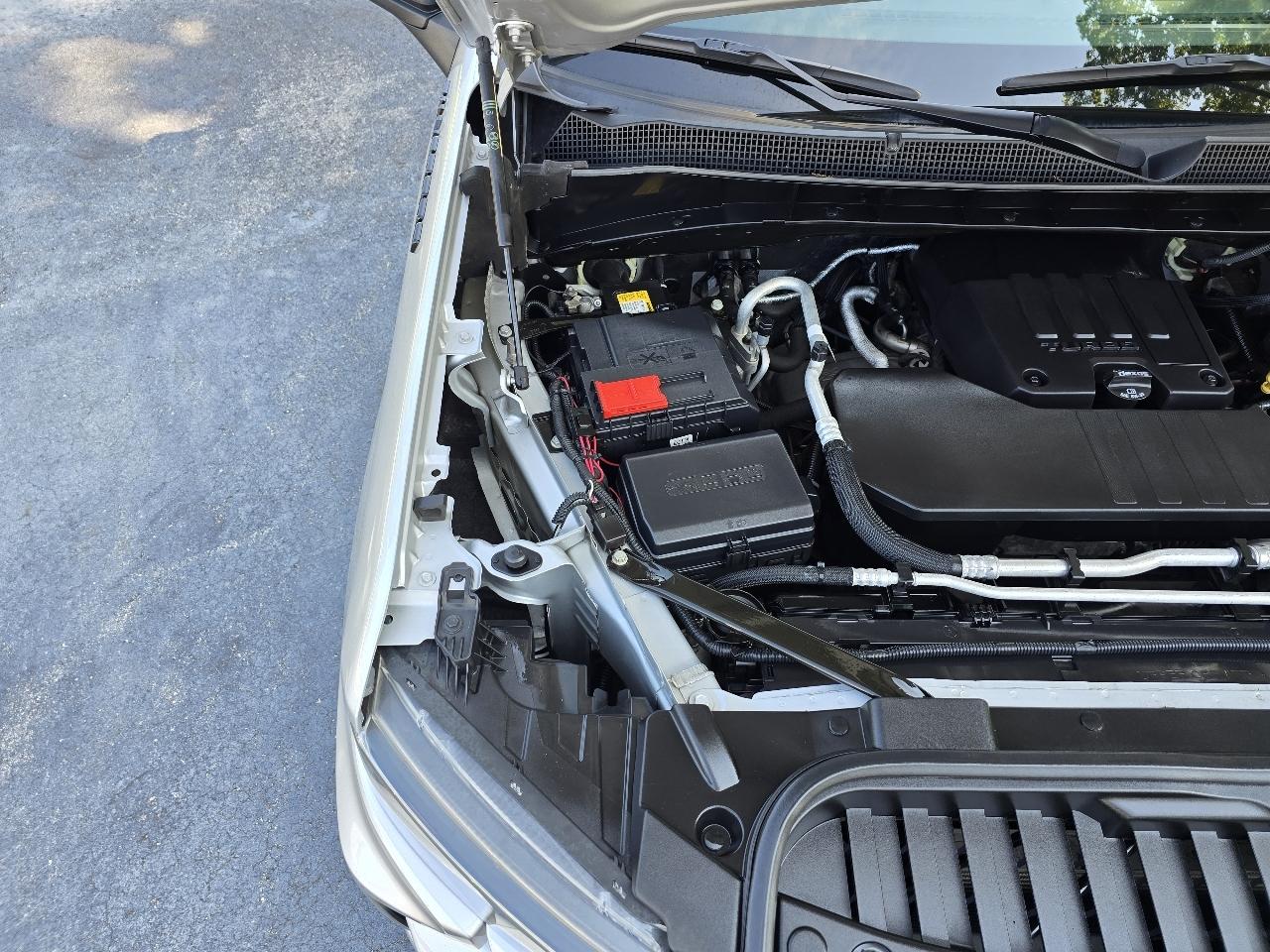 Chevrolet Silverado 1500 4WD Crew Cab 143.5" Custom 2021