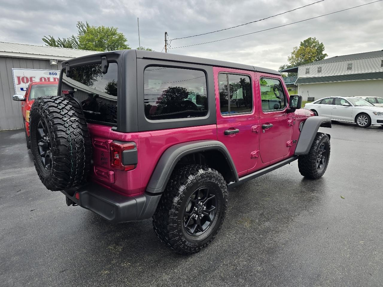 Jeep Wrangler Willys Unlimited 4x4 2024