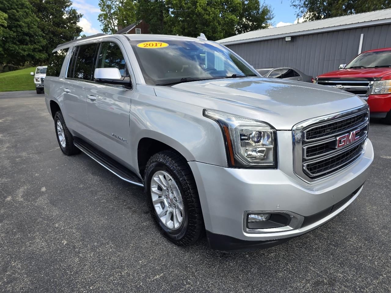 GMC Yukon XL SLT 4WD 2017