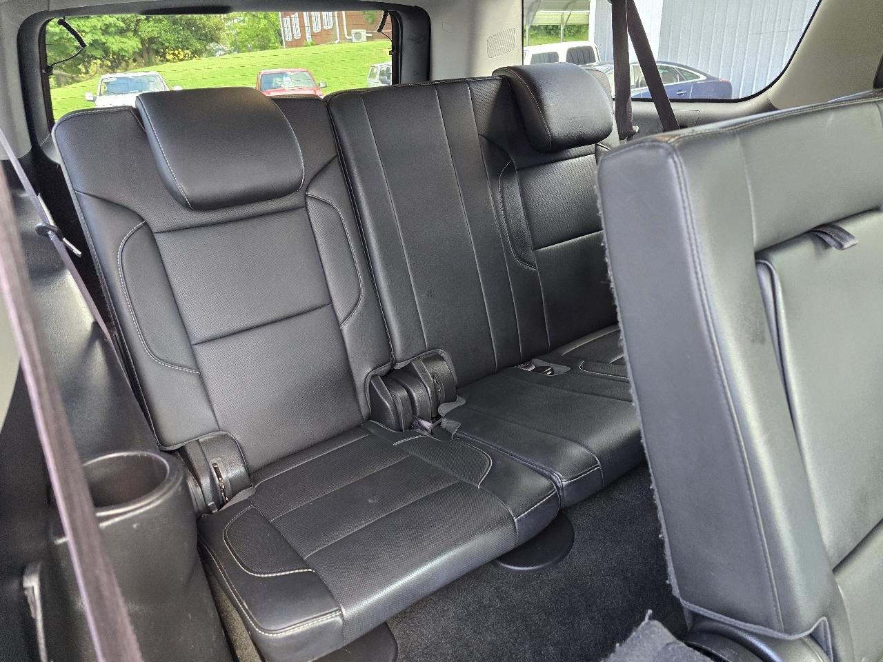 GMC Yukon XL SLT 4WD 2017