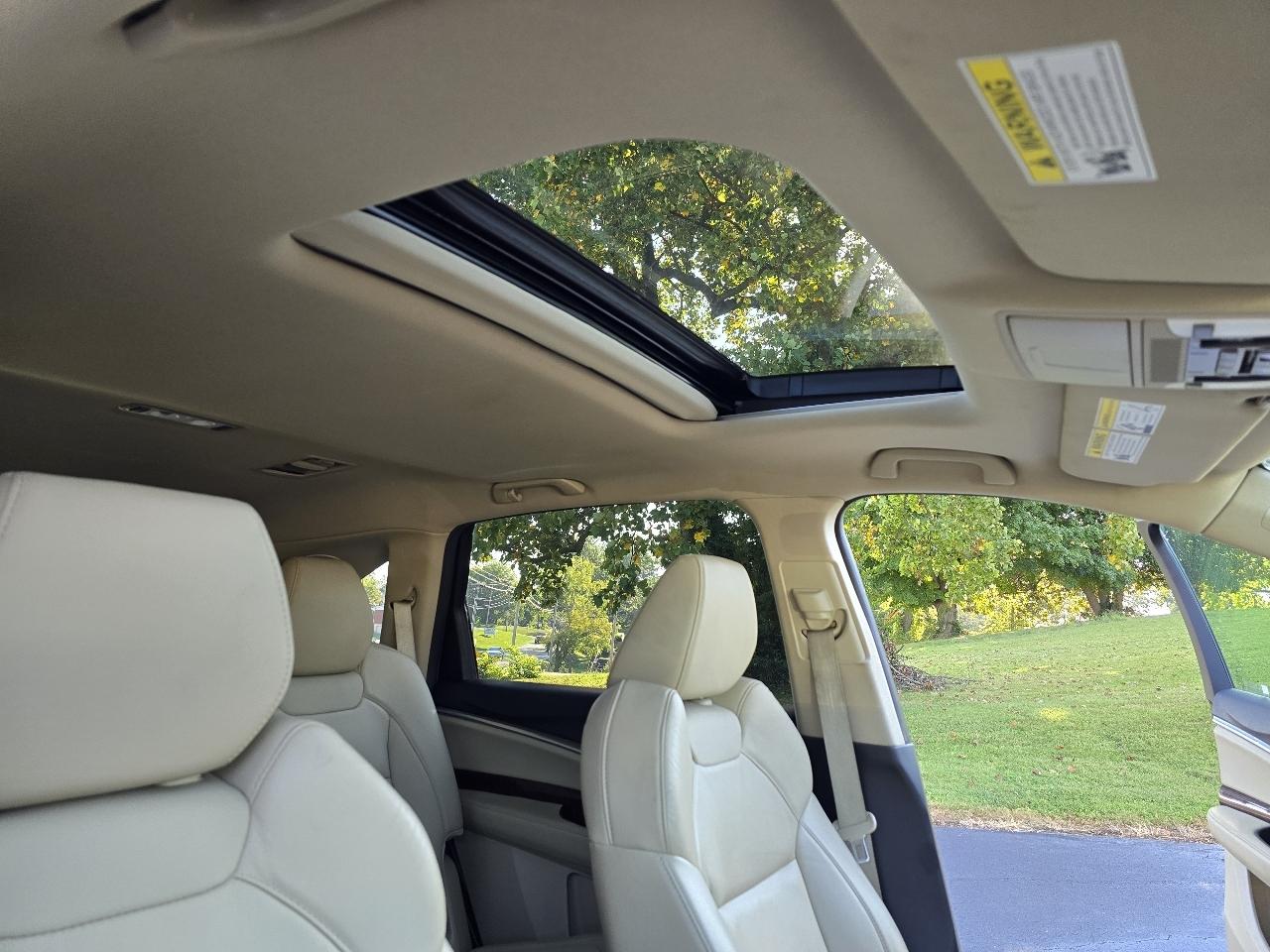 Acura MDX SH-AWD 9-Spd AT w/Tech Package 2017