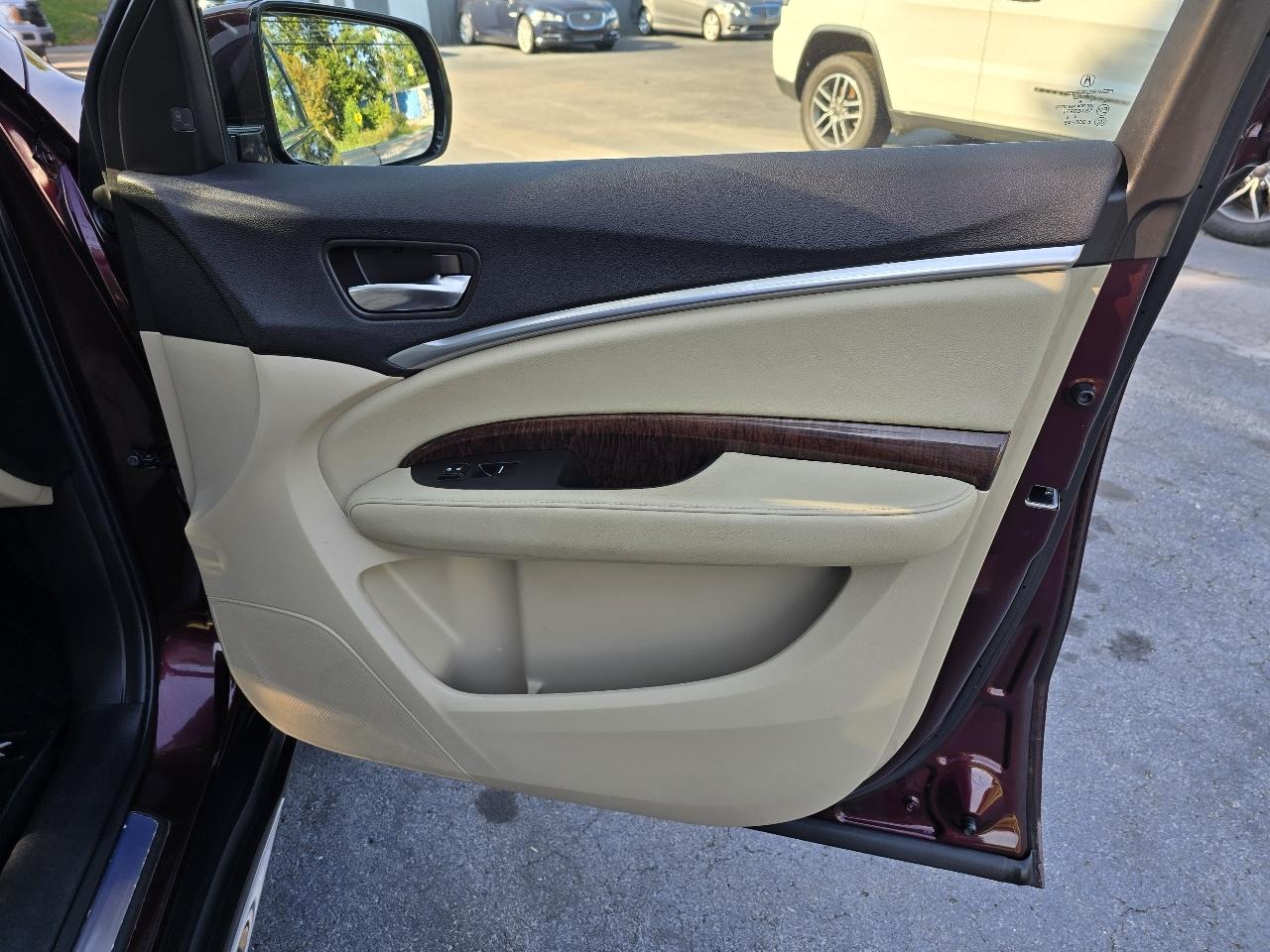 Acura MDX SH-AWD 9-Spd AT w/Tech Package 2017
