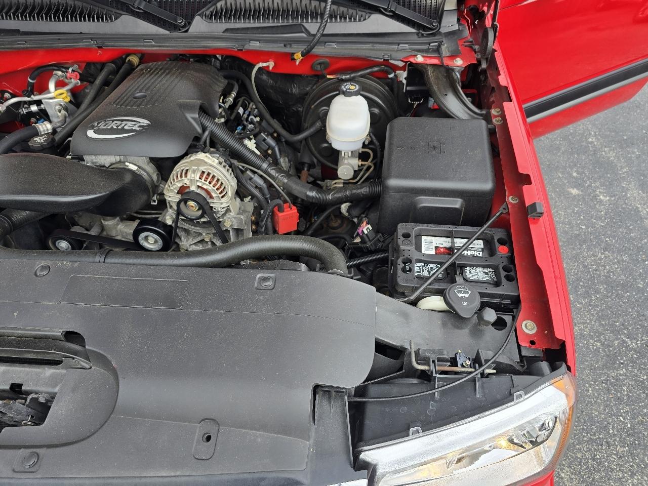 Chevrolet Silverado 1500 4WD Reg Cab 119.0" LT 2006