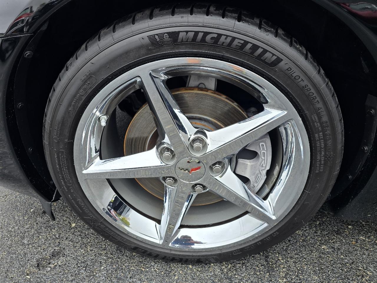 Chevrolet Corvette Premium Convertible 3LT 2011