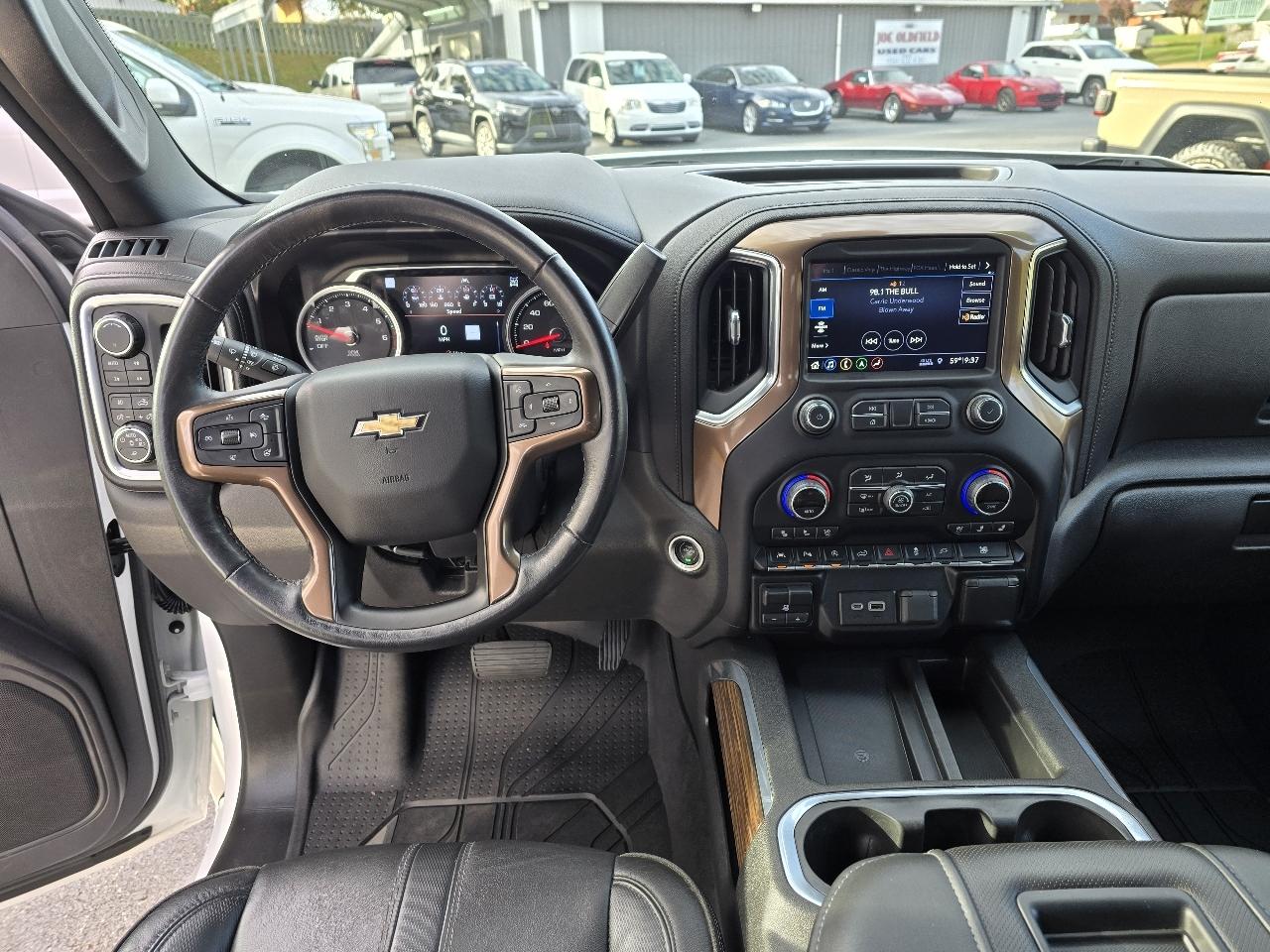 Chevrolet Silverado 1500 4WD Crew Cab 143.5" High Country 2019
