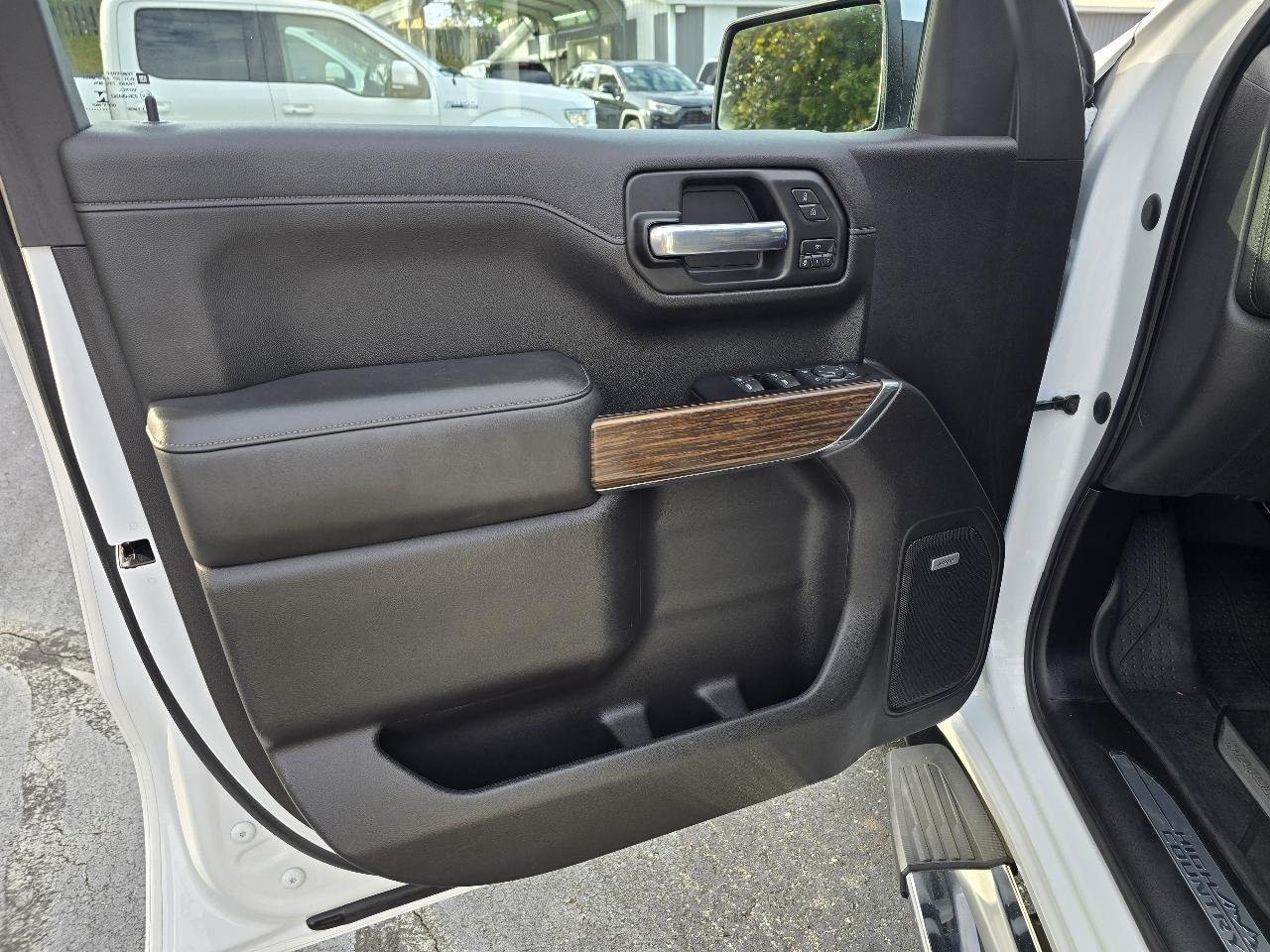 Chevrolet Silverado 1500 4WD Crew Cab 143.5" High Country 2019
