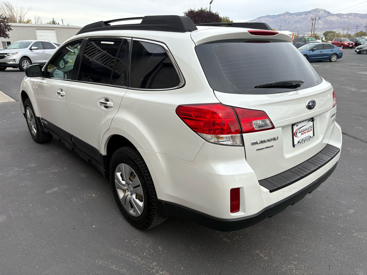 Subaru Outback 2.5i 2013 Subaru Outback 2.5i 2013