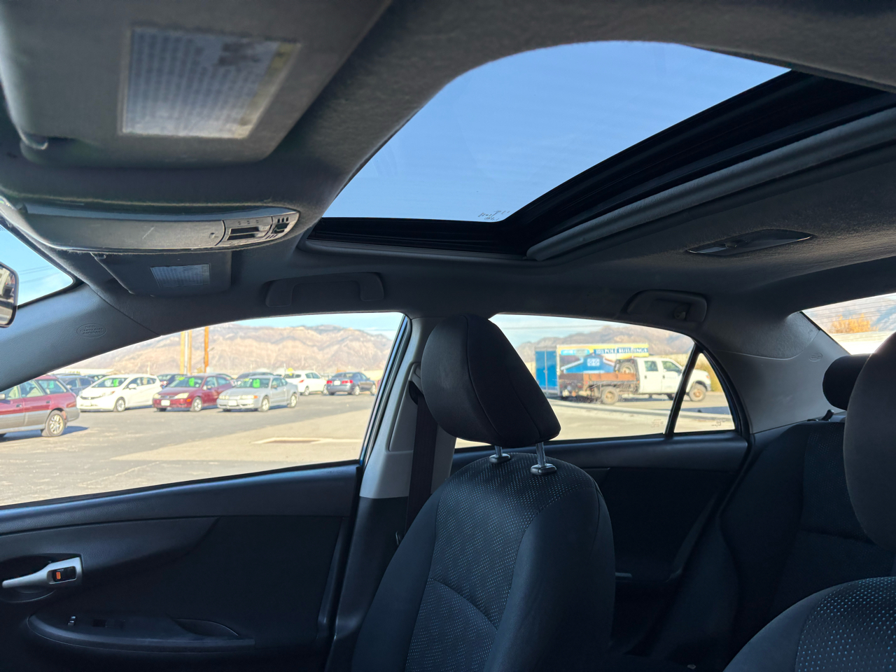 Toyota Corolla S 4-Speed AT 2009 Toyota Corolla S 4-Speed AT 2009