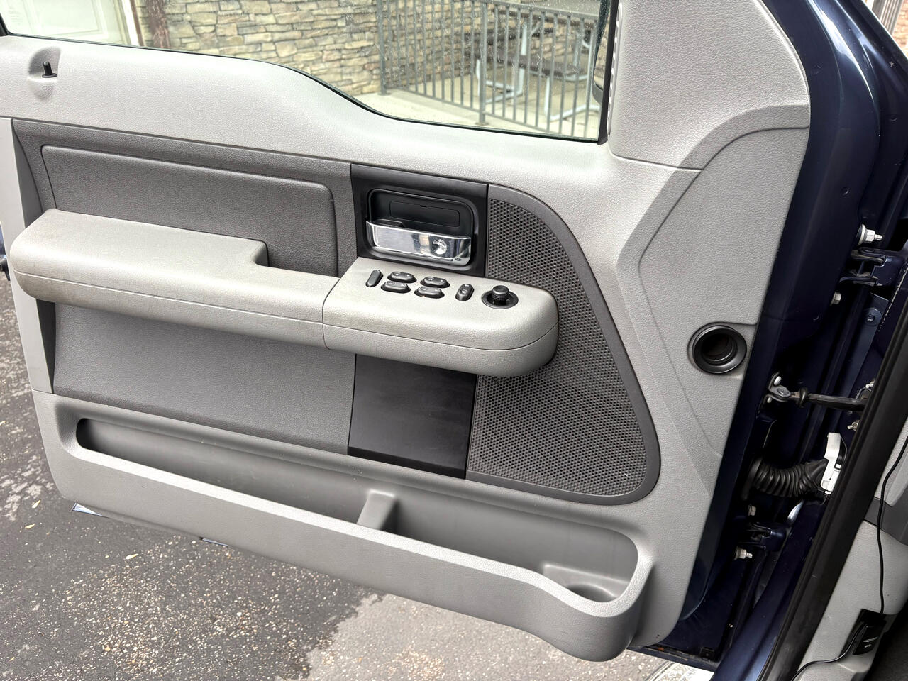 Ford F-150 FX4 SuperCab 5.5-ft Box 2006