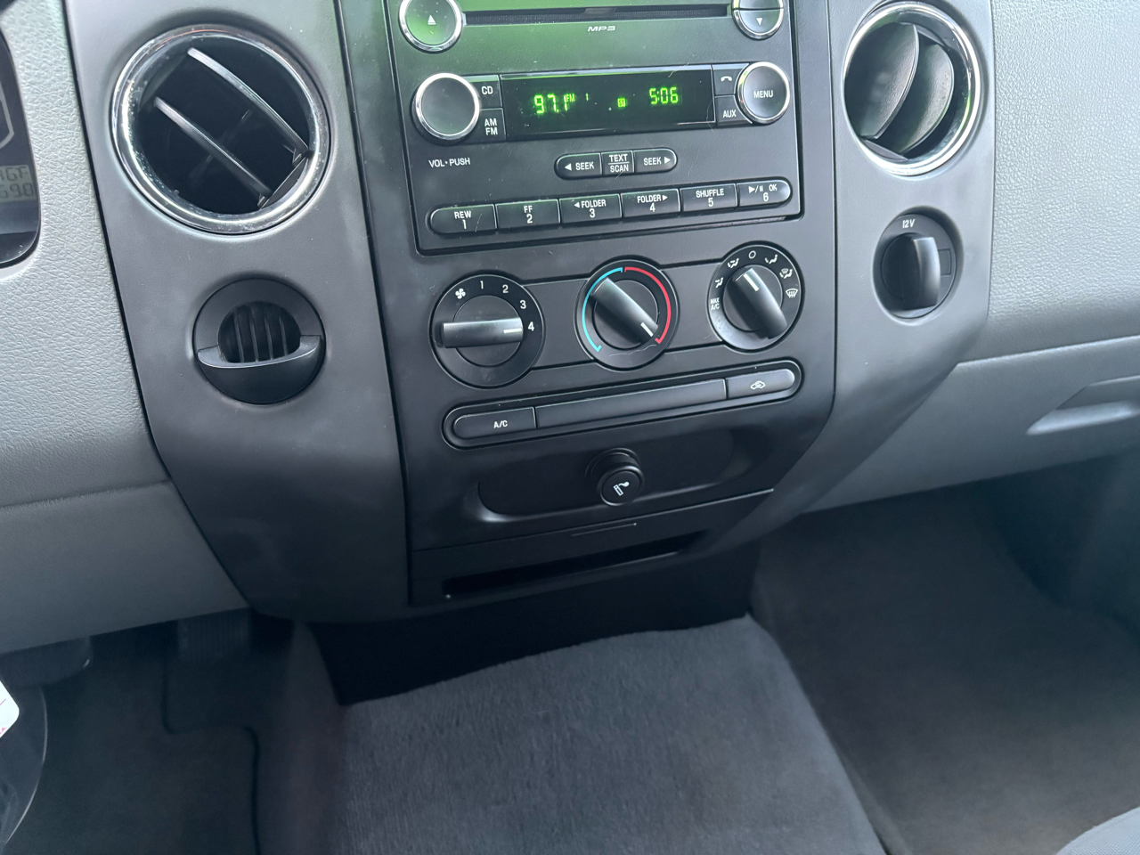 Ford F-150 Lariat SuperCrew 2WD 2008