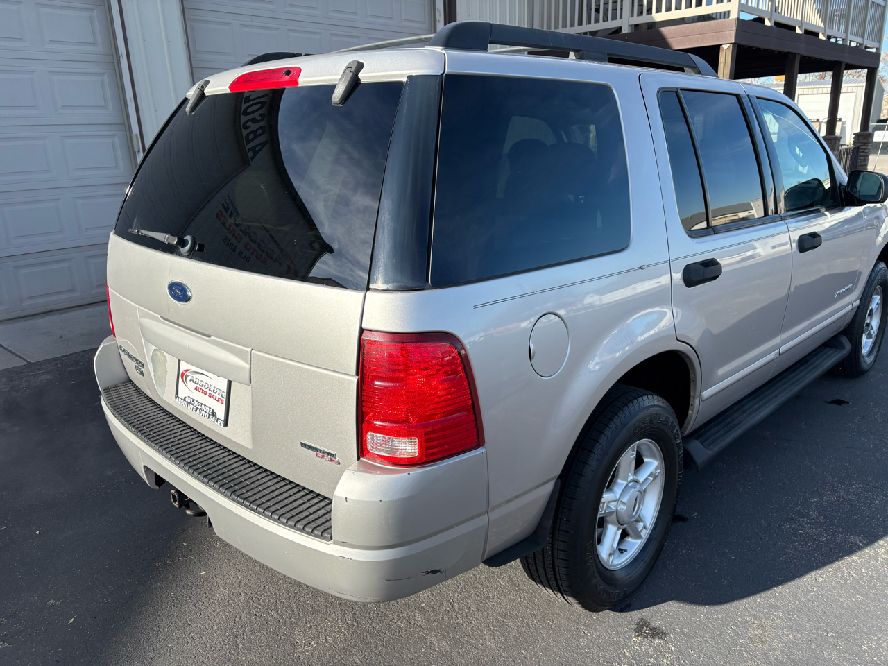 Ford Explorer XLT 4.0L 4WD 2005
