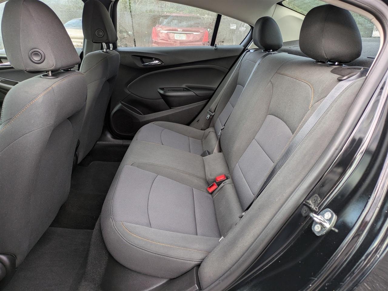 Chevrolet Cruze LS Auto 2018