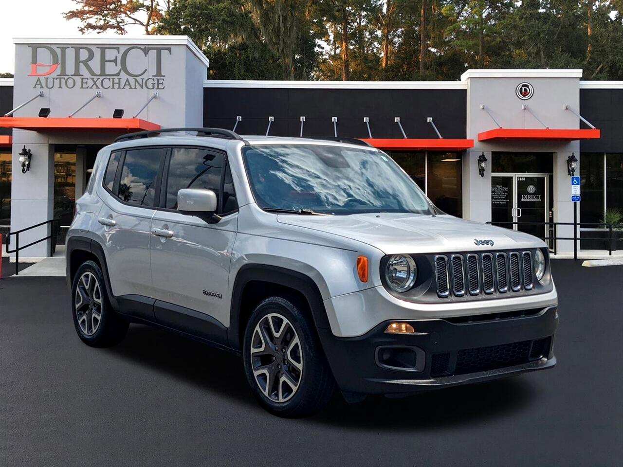 2017 Jeep Renegade Latitude North Edition photo 2