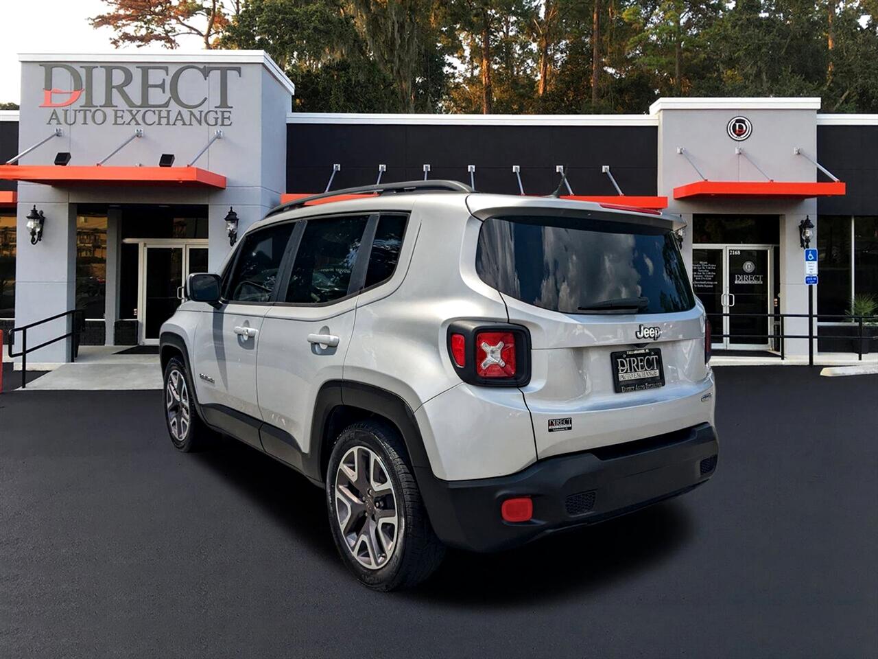 2017 Jeep Renegade Latitude North Edition photo 6