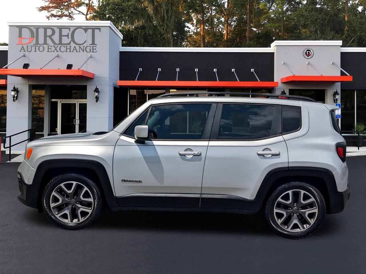 2017 Jeep Renegade Latitude North Edition photo 7