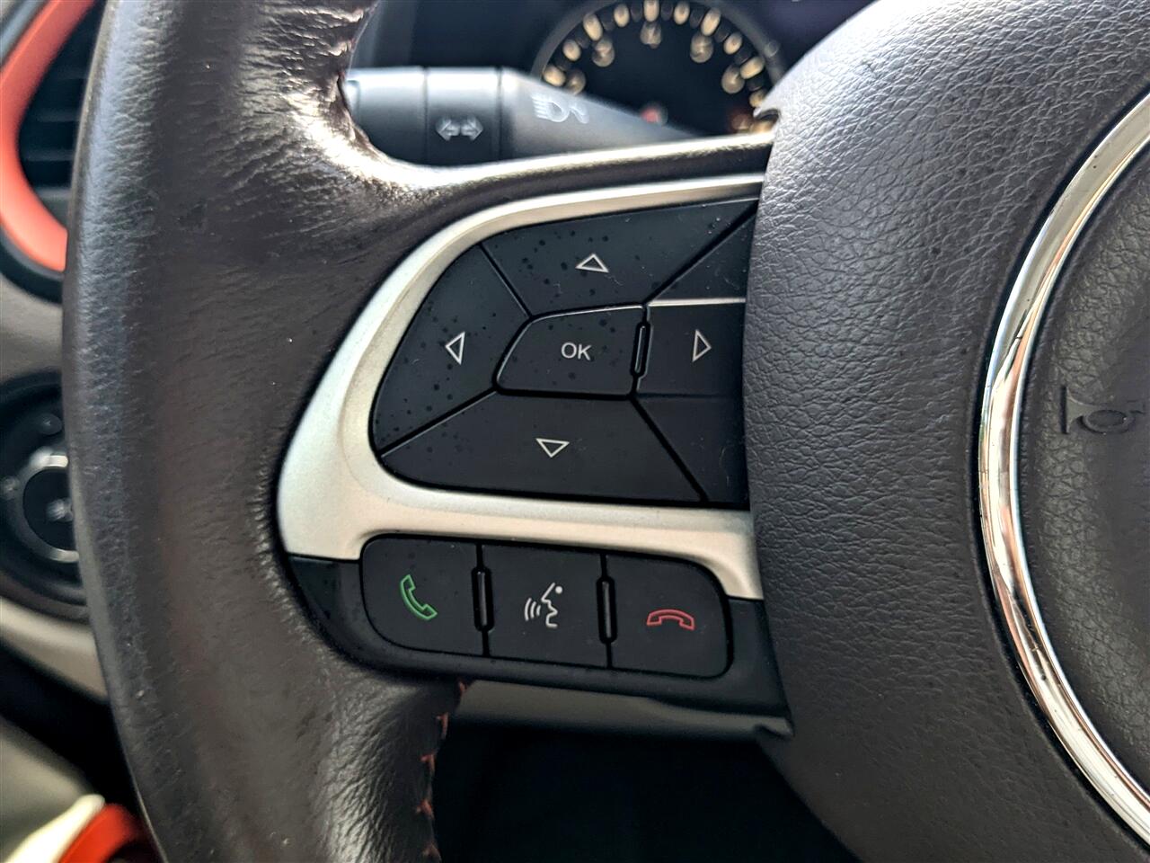 2017 Jeep Renegade Latitude North Edition photo 23