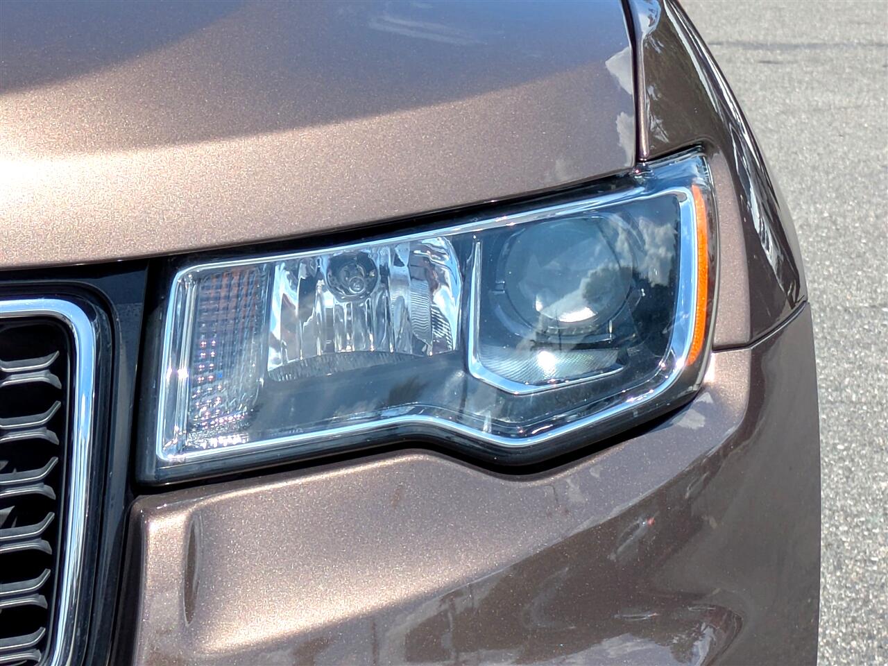 2021 Jeep Grand Cherokee Laredo E photo 9
