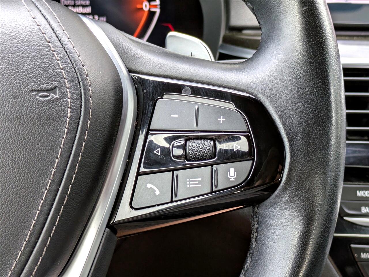 2021 Bmw 540i photo 25