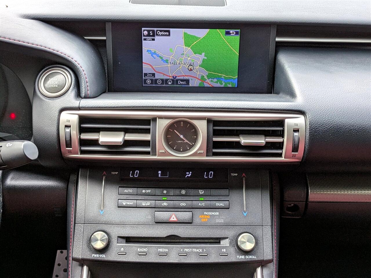 2016 Lexus IS 200t photo 16