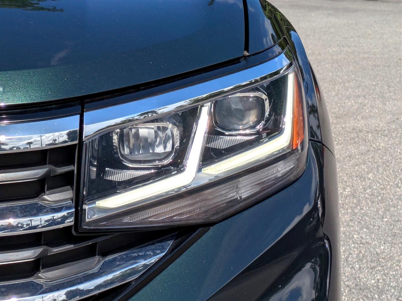 2021 Volkswagen Atlas V6 SEL Premium R-Line photo 9