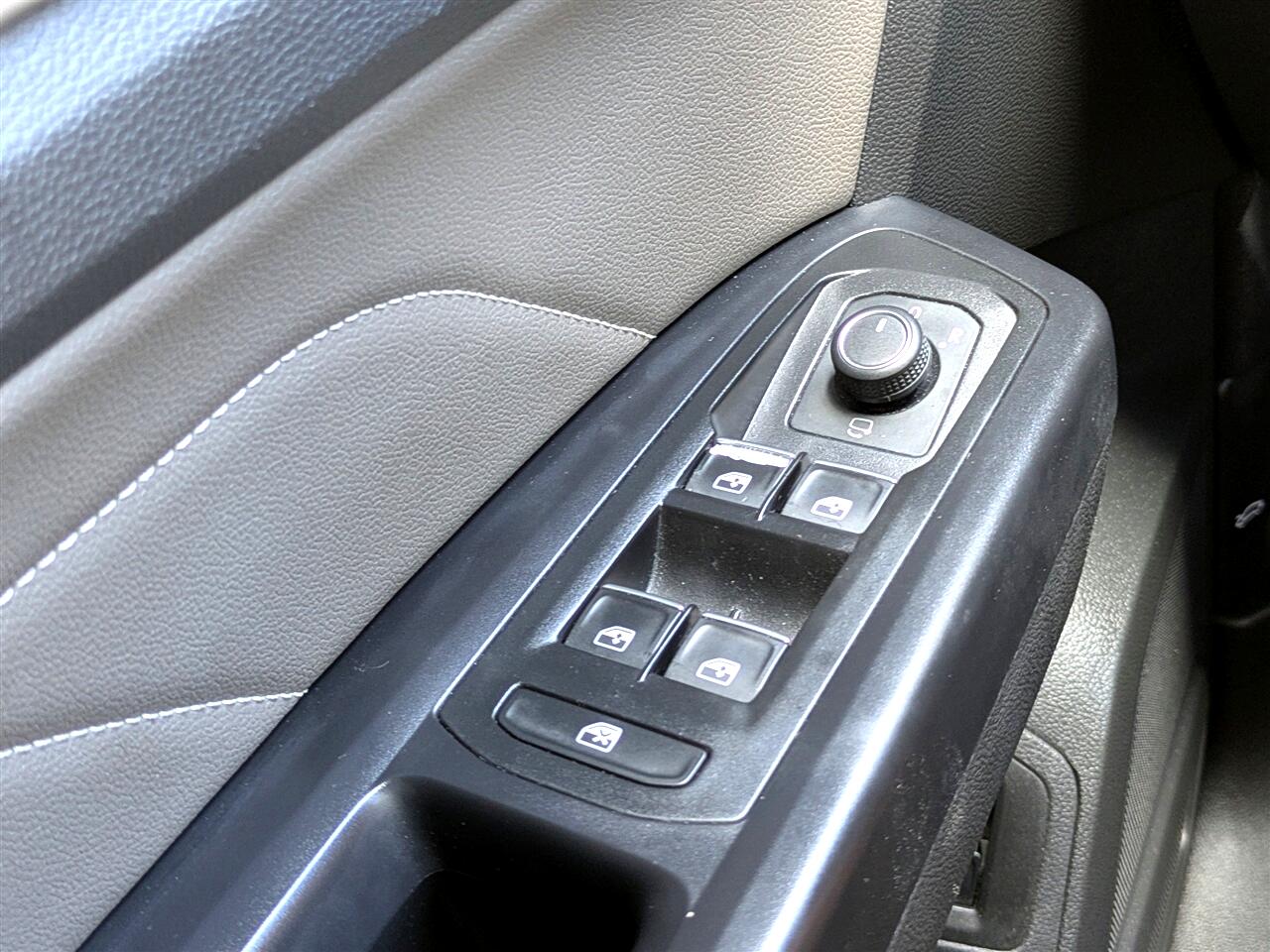2021 Volkswagen Atlas V6 SEL Premium R-Line photo 24