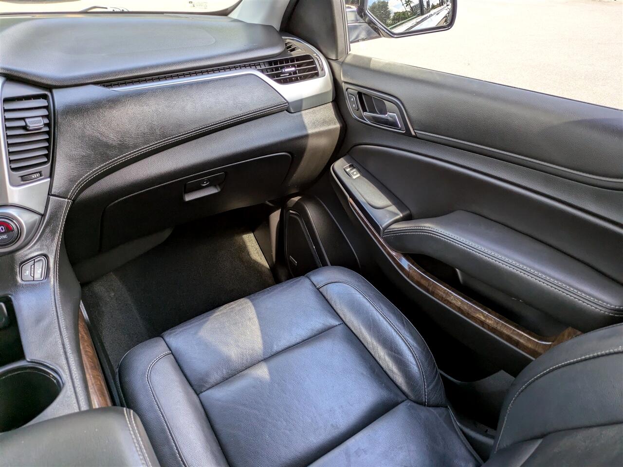 2018 Chevrolet Tahoe LT photo 18