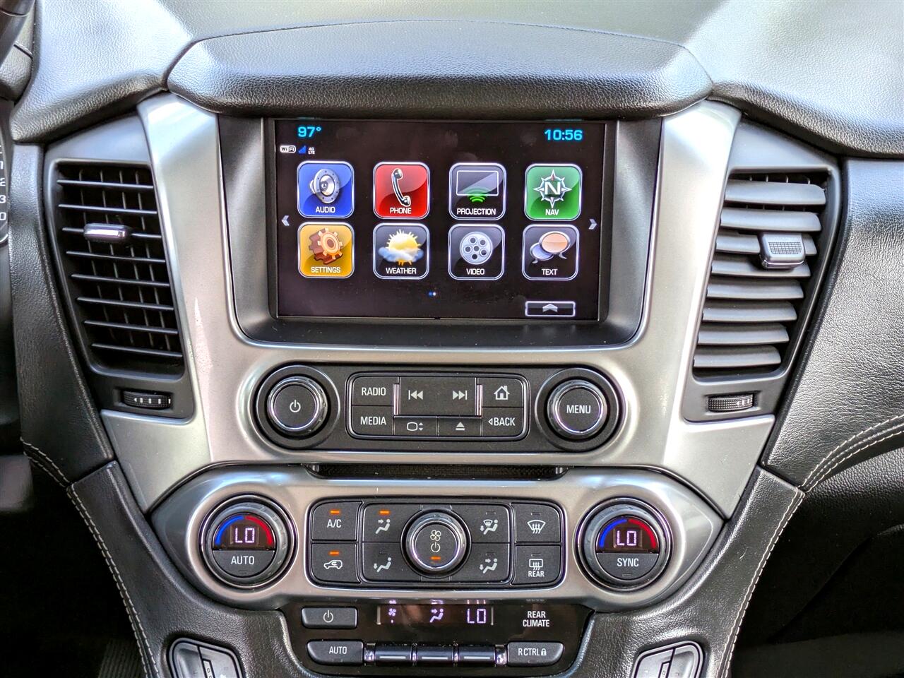 2018 Chevrolet Tahoe LT photo 19