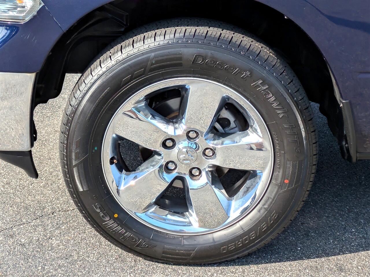 2017 Ram 1500 SLT photo 10