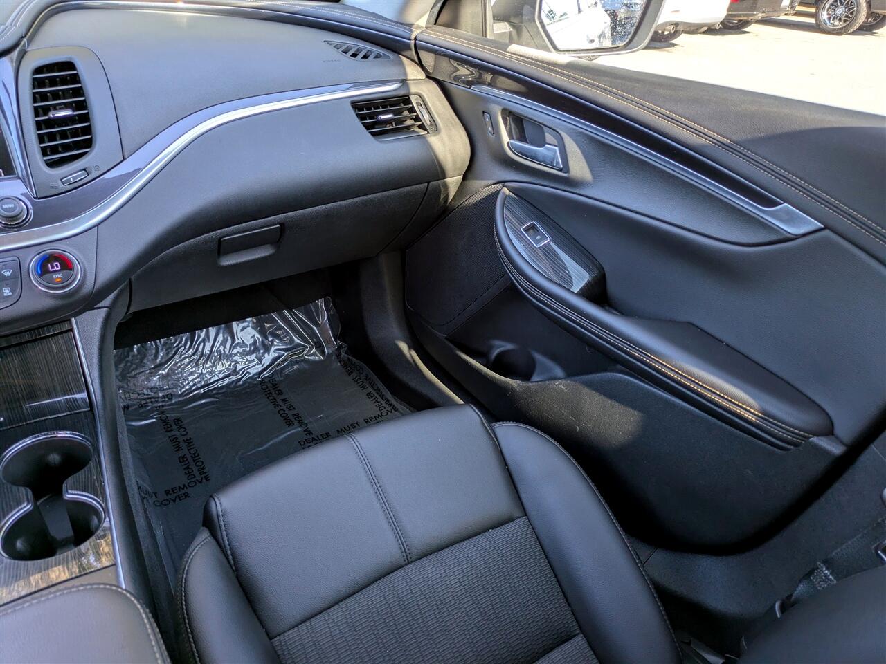 2018 Chevrolet Impala 1LT photo 15