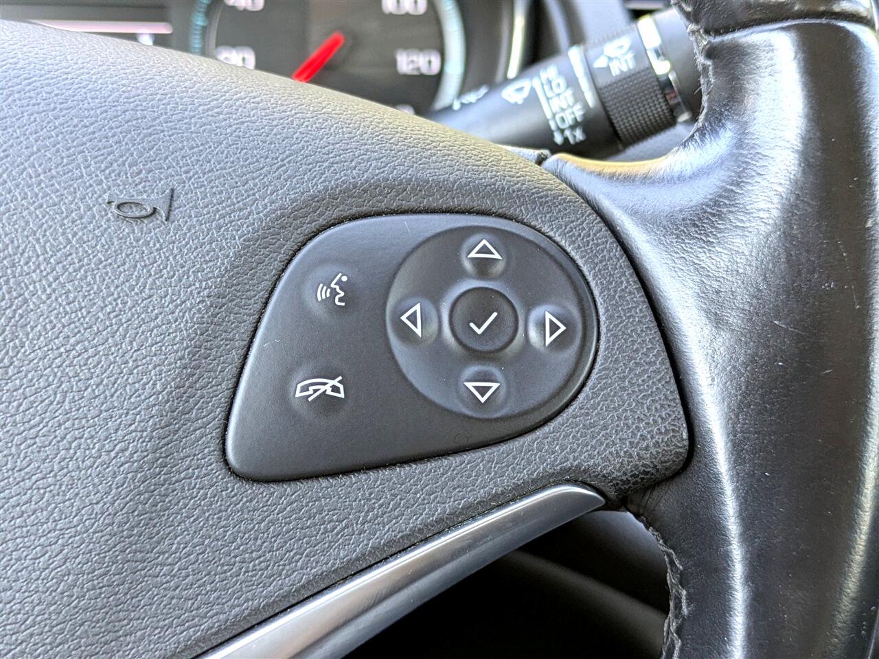 2018 Chevrolet Impala 1LT photo 22