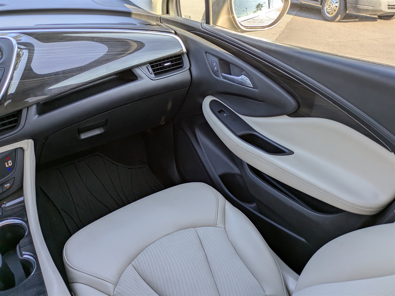 2019 Buick Envision Preferred photo 16