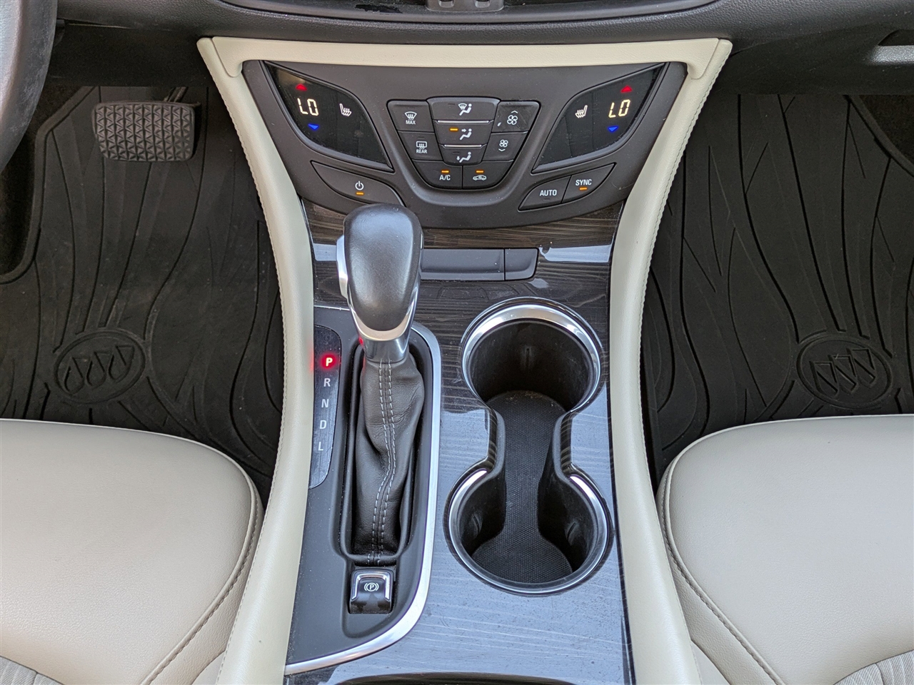 2019 Buick Envision Preferred photo 18