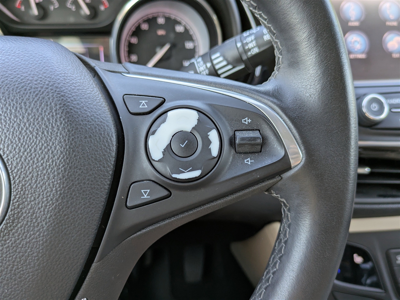 2019 Buick Envision Preferred photo 24