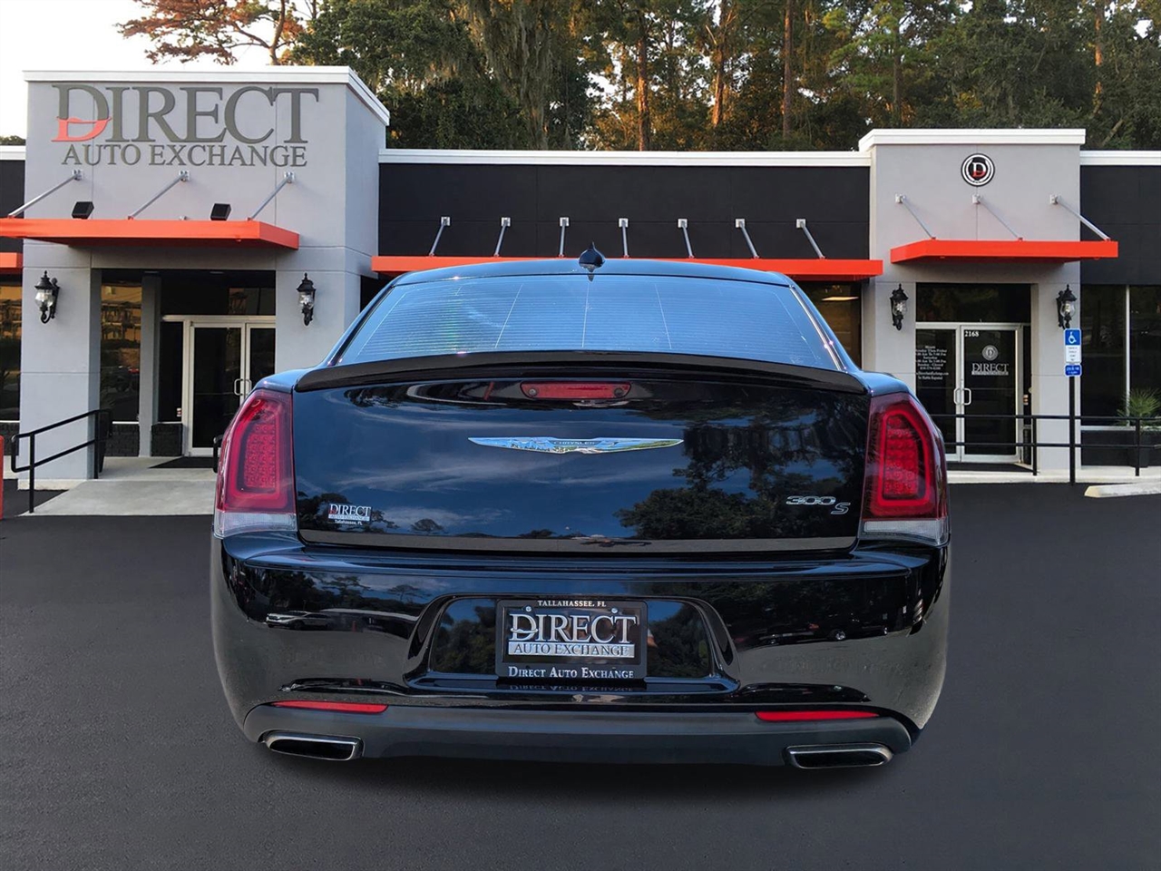 2019 Chrysler 300 S photo 4