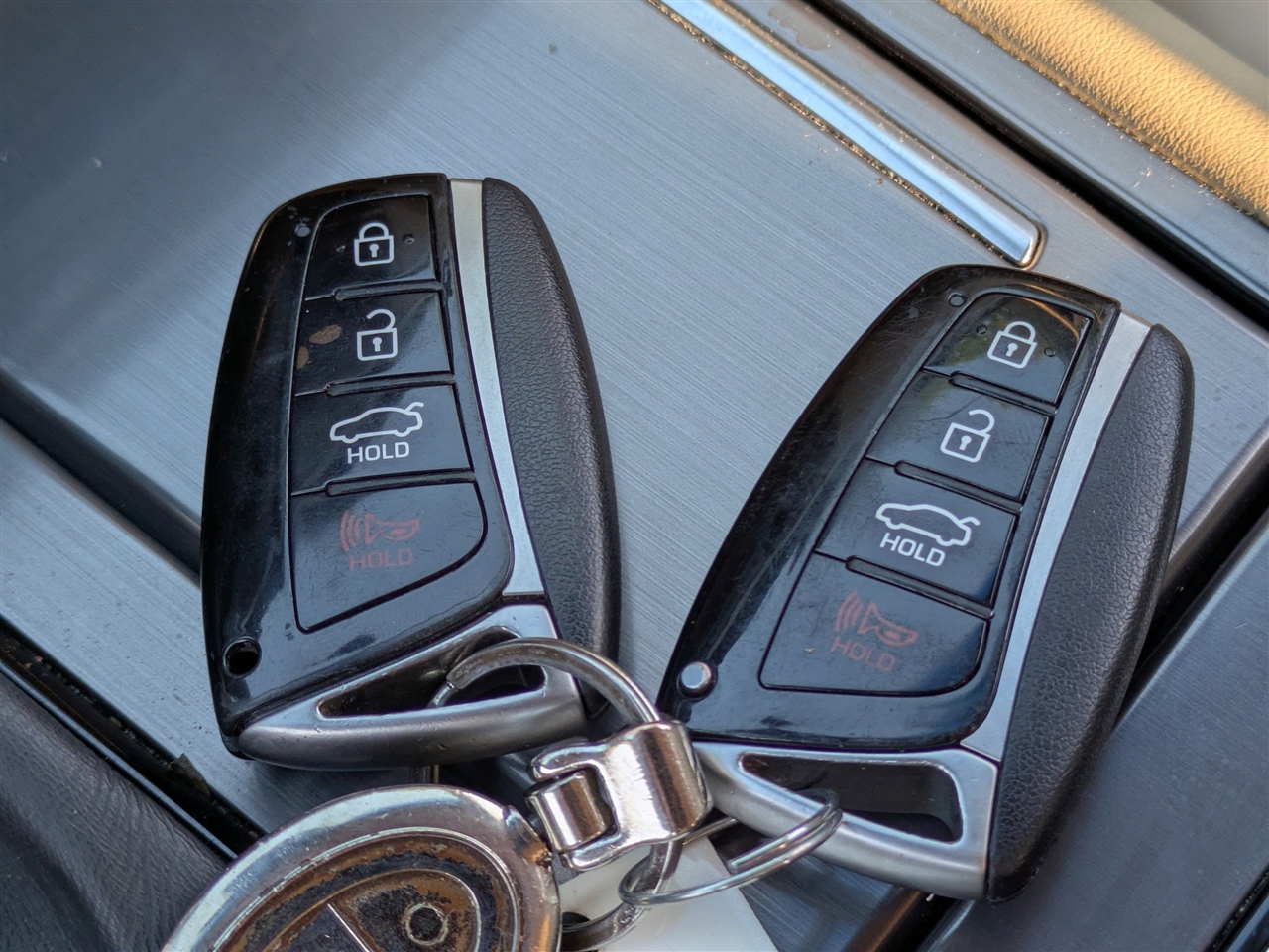 2015 Hyundai Genesis 3.8 photo 28